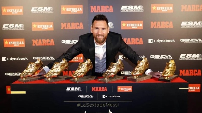 Messi với danh hiệu chiếc giày vàng
